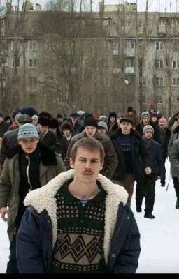 сестра адидасов,кровь на асфальте