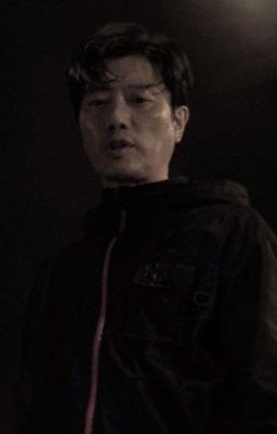 В его холодных руках