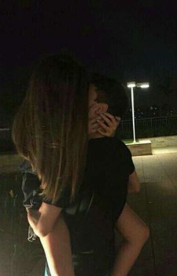 На фоне заката