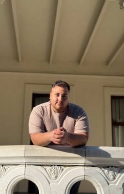 Сестра Антона Вальникина и враг твоего брата Максим Ващенко 