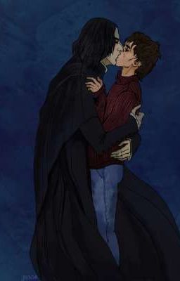 глаза блестящие изумрудом