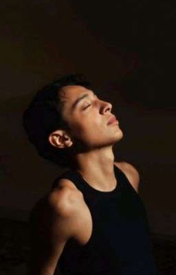 [Кайл Алессандро]