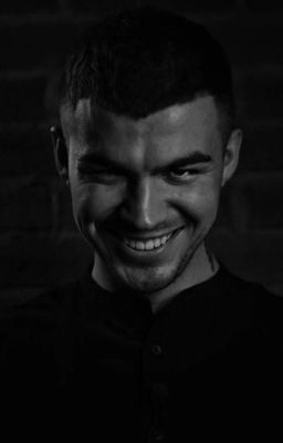 дочь шлюхи и сыновья влиятельного отца||Влад Череватый||Дима Матвеев||Олег Шепс 