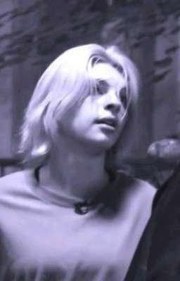 angel with dark eyes