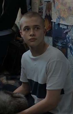 ты хорош, но Андрюша лучший) / слово пацана 