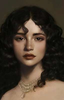 Пыльный портрет на стене 