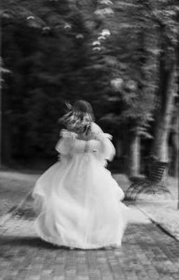 всегда невеста, но никогда не жена... 