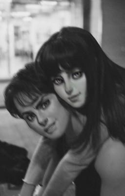 Она моя и точка. Ромка/ зайчик/tiny bunny