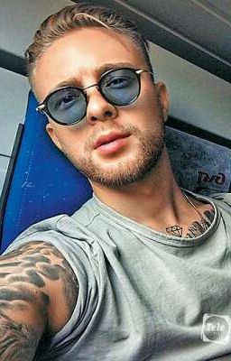 Детдом. Кумир. Новая жизнь