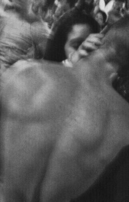 Подчинись мне.