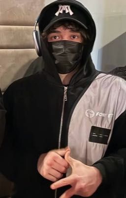 Почему в маске?