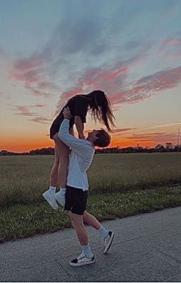 Танцуя на грани чувств: история т/и и её краша