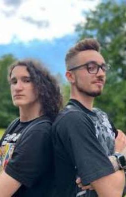 Что-то большее , чем друзья