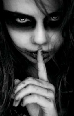 "Тени во мраке: коллекция ужасных историй" 