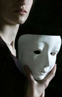 ЗА МАСКОЙ НОВОГО ЛИЦА