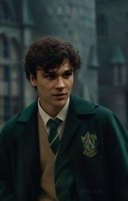 Долго молчим потом медленно дышим, пол часа курим и снова кричим💔