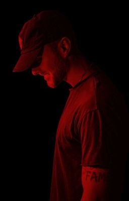 Перестань со мной играть!