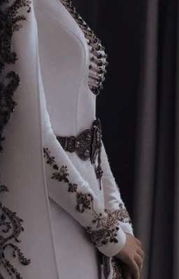 Госпожа, вырастившая своих детей во владениях