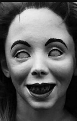 Лес. Ночь. Крики.