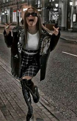 Бандитка и её банда