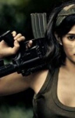 Опасна и воружена!