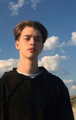 Я братик Арсения, что будет с моей жизнью?