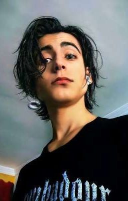 Необычный Парень